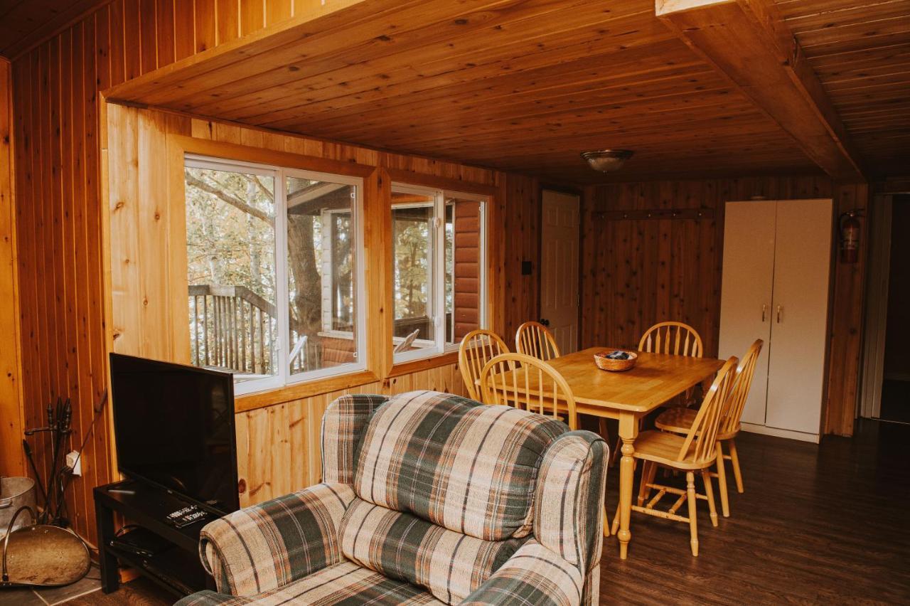 Lang Lake Resort Espanola Dış mekan fotoğraf