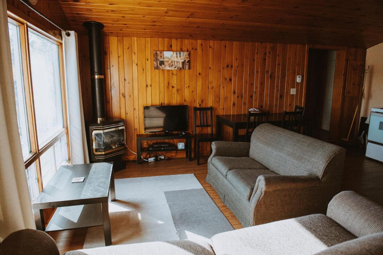 Lang Lake Resort Espanola Dış mekan fotoğraf
