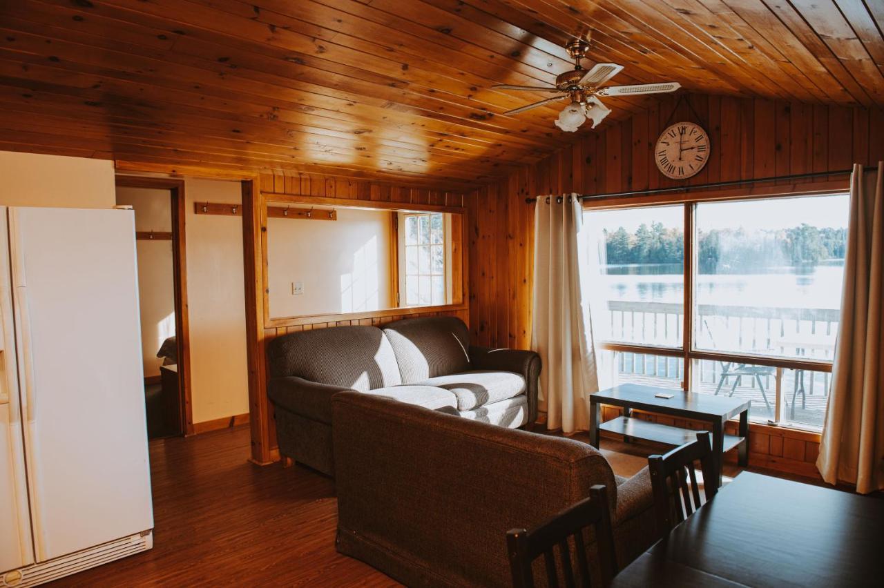 Lang Lake Resort Espanola Dış mekan fotoğraf